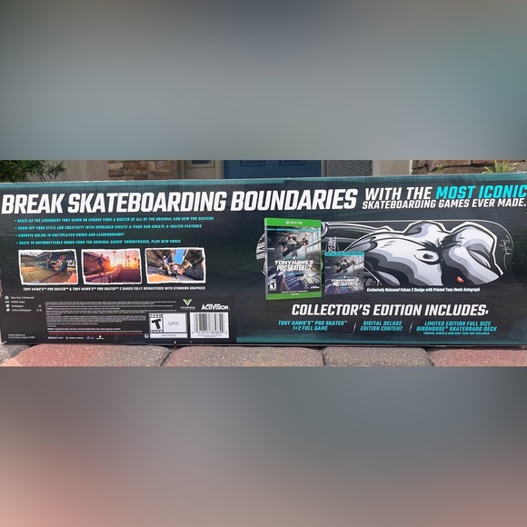 Tony Hawk Skateboard - Picture 2 of 4